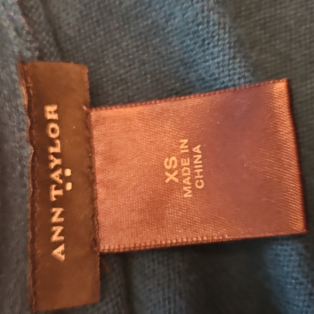 Ann Taylor Tie-Neck Sweater XS - Picture 4 of 5
